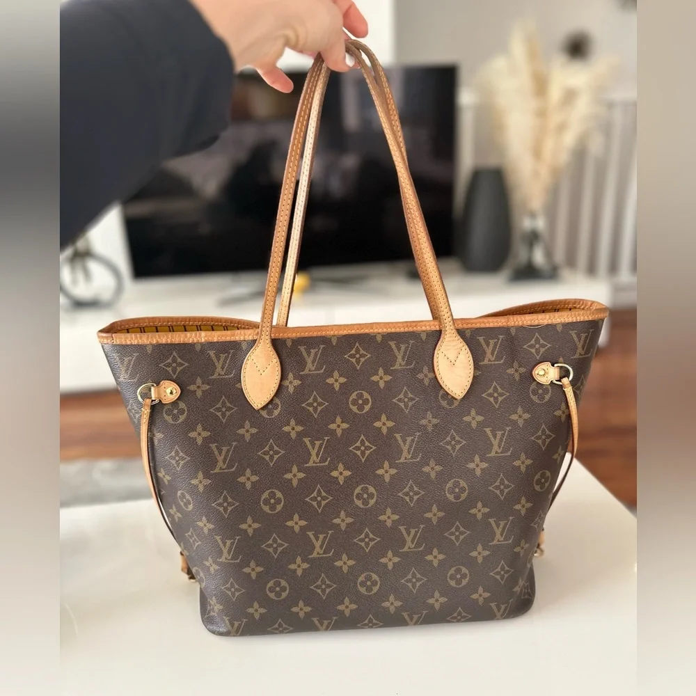 Louis Vuitton Neverfull Tote MM Brown Canvas Monogram - Picture 2 of 16